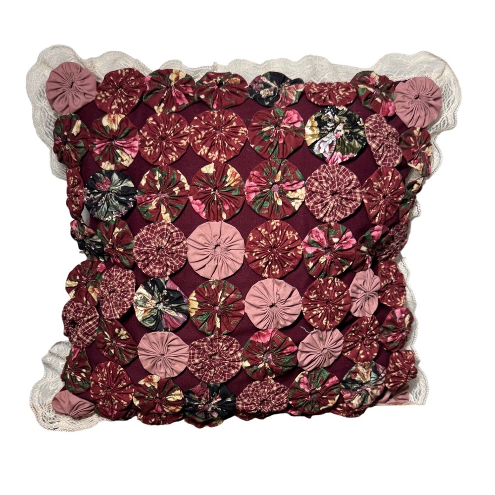 Unbranded Vintage Yo-Yo Quilt Throw Pillow Square Burgundy Floral Excellent Lace
